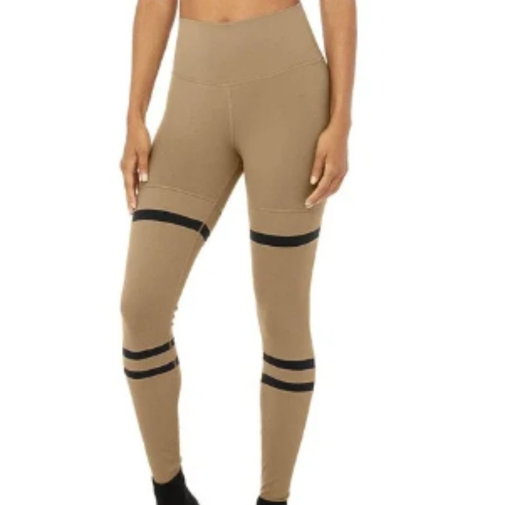 NWOT Alo legit leggings